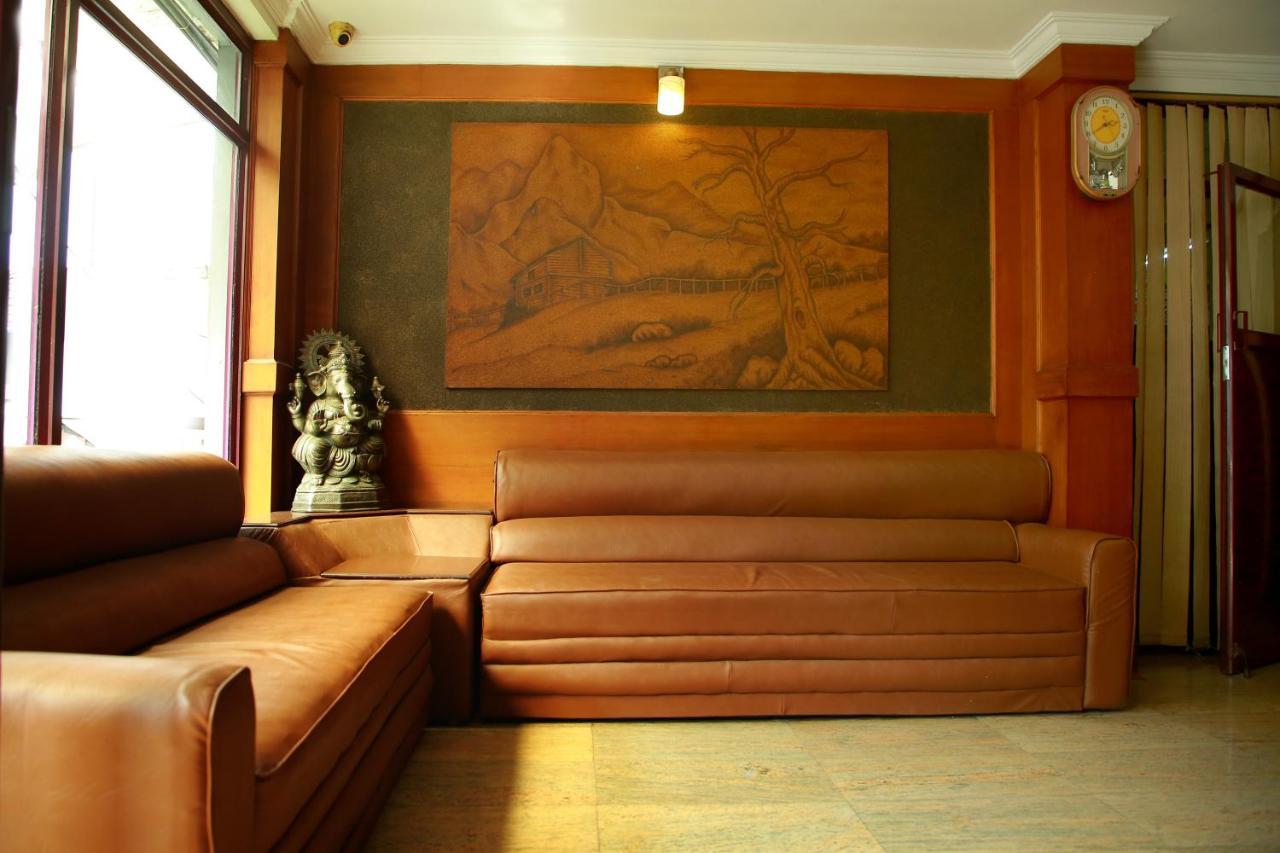 Kalathil Tourist Home Kunnamkulam Kültér fotó